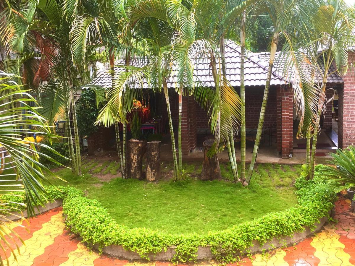Anandvan Holiday Homes, Wai Exterior photo