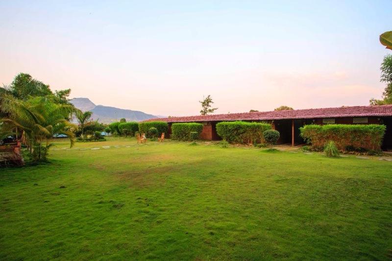 Anandvan Holiday Homes, Wai Exterior photo